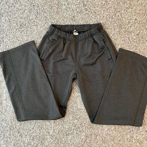 🥶 Fuzzy, Men’s Northface Sweatpants!!